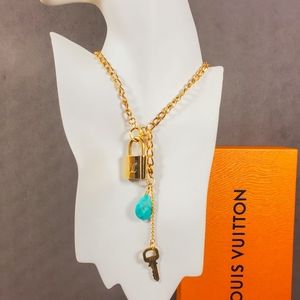 #332 Authentic LOUIS VUITTON Lock Key Set Padlock Chain Necklace Turquoise Blue